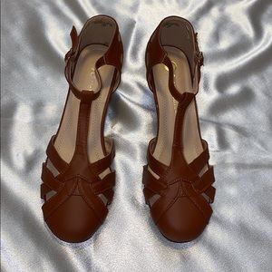 Chase & Chloe Brown baby heels